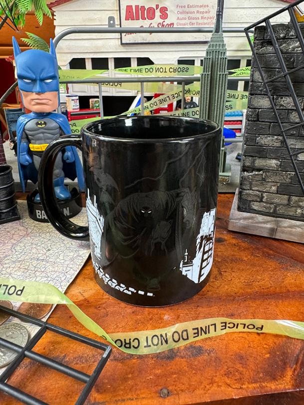 バットマン ヒートチェンジマグ マグカップ 315ml 公式グッズの通販