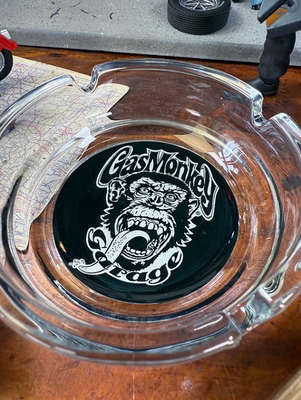 アドバタイジング ガラスアッシュトレイ 灰皿 （ガスモンキーガレージ