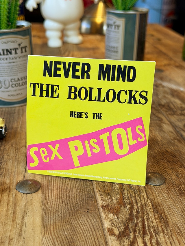 セックスピストルズ NEVER MIND THE BOLLOCKS アルバムジャケット