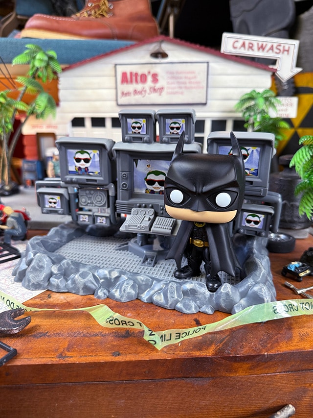 ファンコポップ バットマン＆バットケイブ フィギュア Funko POP!の
