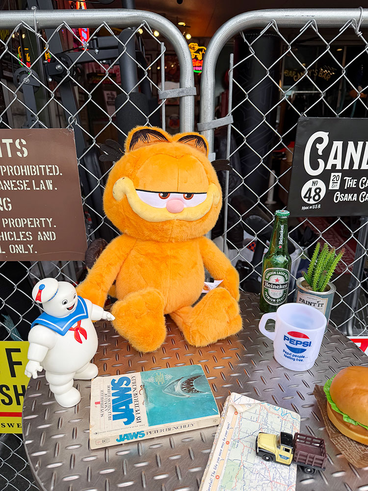 ガーフィールド ぬいぐるみ Lサイズの通販・販売 | アメリカ雑貨の