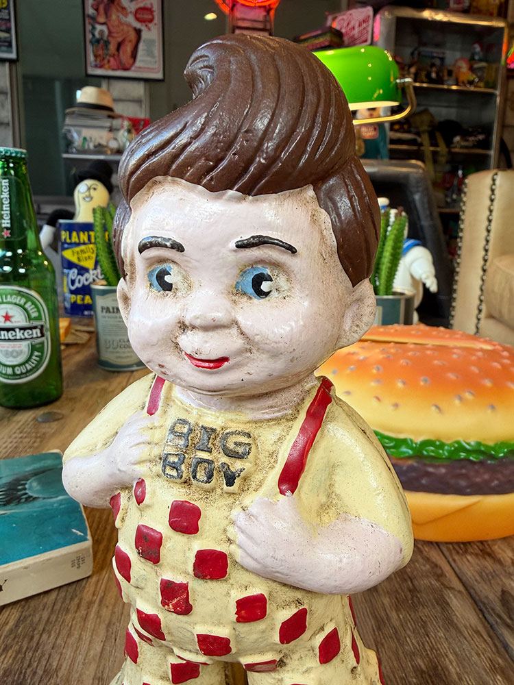 ビッグボーイ キャストアイアン製 ヴィンテージオブジェの通販・販売