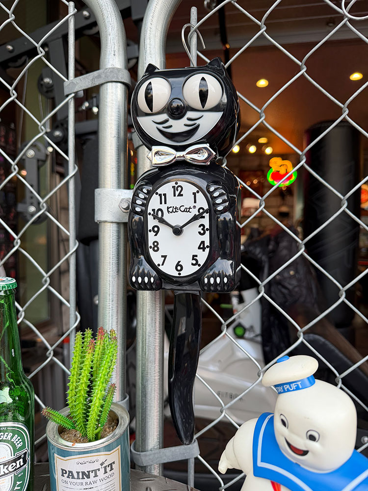 誕生90周年 限定モデル キットキャット リミテッドエディション