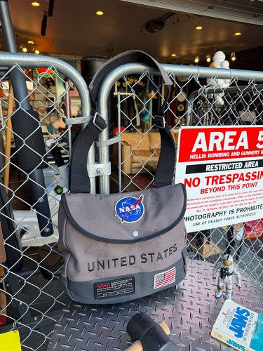 NASA�����������Хå���RED CANOE����åɥ��̡�