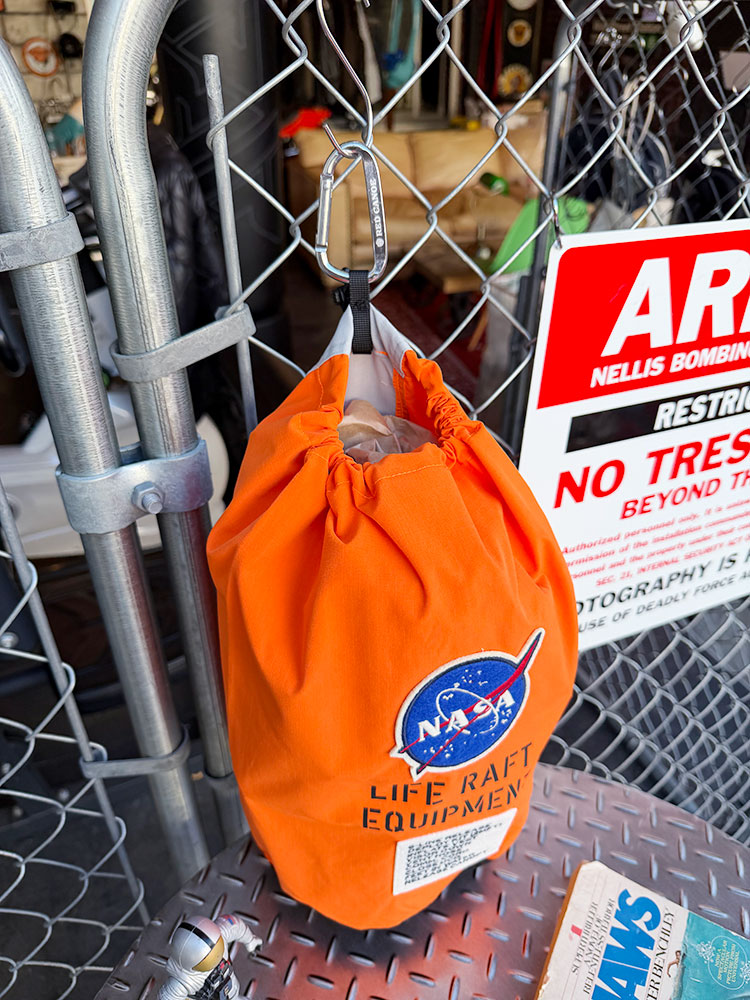 NASA リップストップバッグ スタッフサック RED CANOE レッドカヌーの