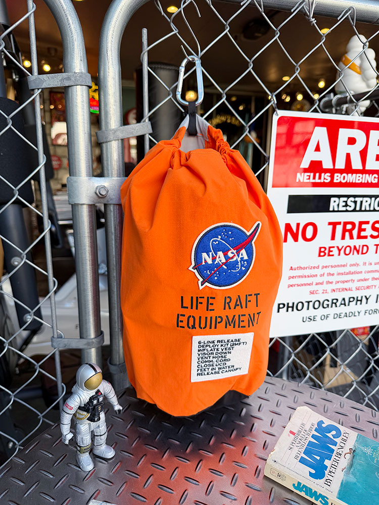 NASA リップストップバッグ スタッフサック RED CANOE レッドカヌーの