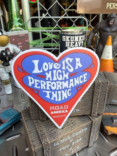 LOVE IS A HIGH PERFORMANCE THING����֡��졼���󥰡����ƥå���