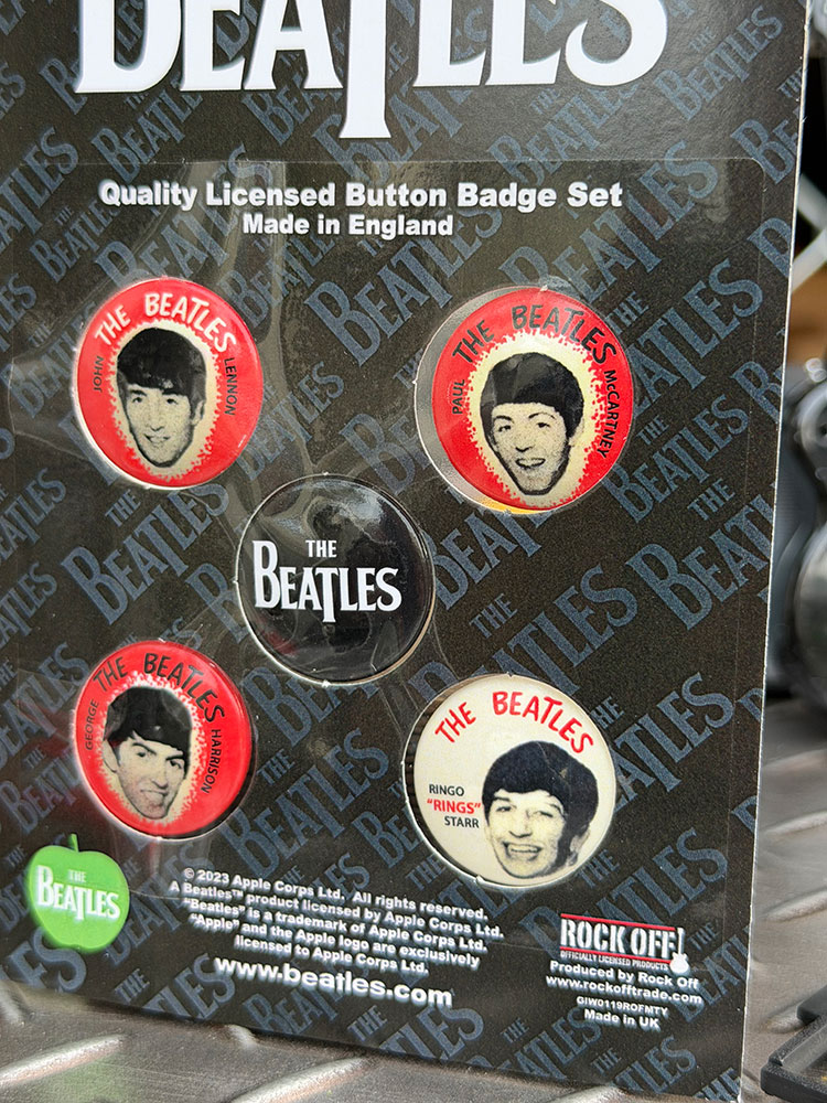ビートルズ オフィシャル バッジセット 5個入り （Vintage Portraits
