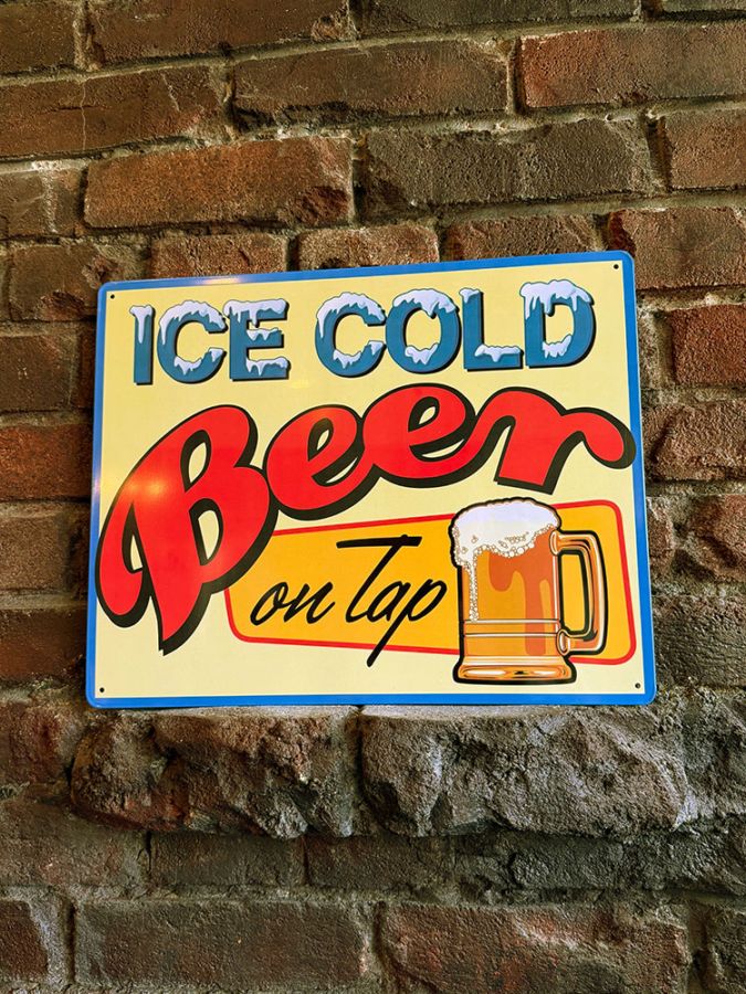 キンキンに冷えたビールあります」 ブリキ看板 ICE COLD BEERの通販