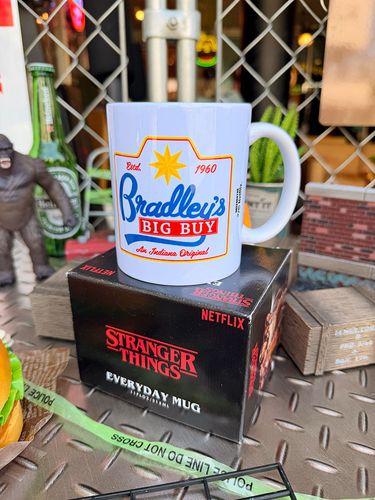 Netflix�ɥ�ޡ����ȥ�󥸥㡼���󥰥���Bradley's�����ե�����롡�ޥ����åס�315ml���������å�