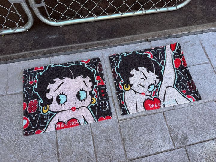 ぺこちゃん専用 マニーローズタイルのプチテーブルとドアプレート、ペーパーホルダー Amazon | マニーローズ 陶器 ペーパーホルダー | マニーローズ その他