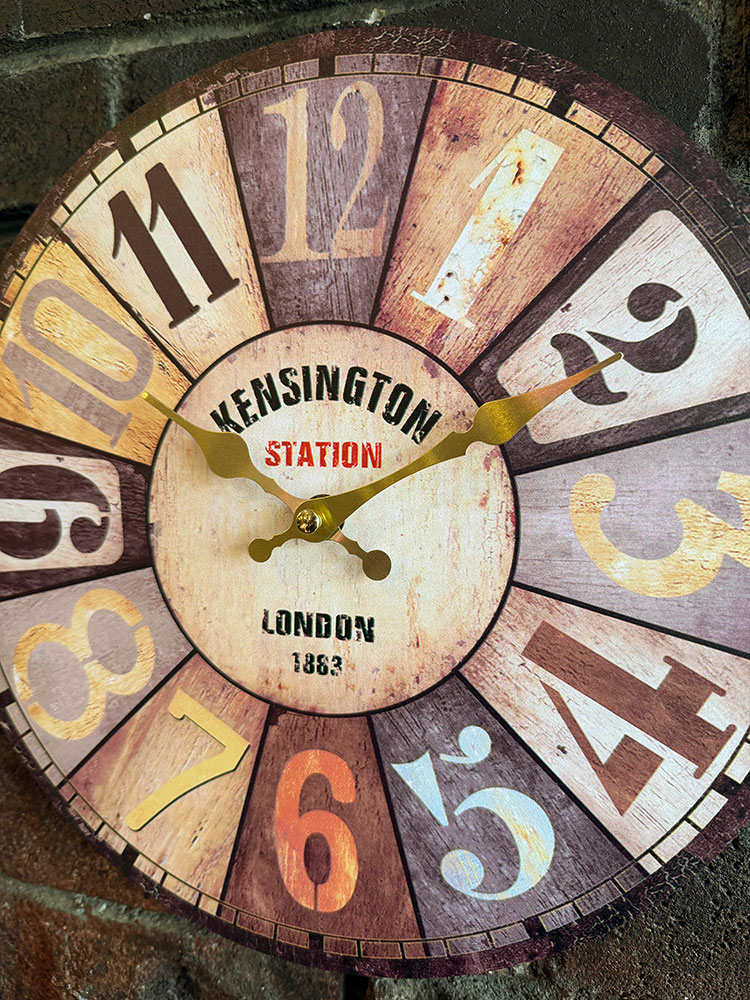 アンティーク調 壁掛け時計 ケンジントン駅 1873 ロンドン シャビーシック ケンジントン ステーション ウォールクロック 壁掛け時計の通販・販売