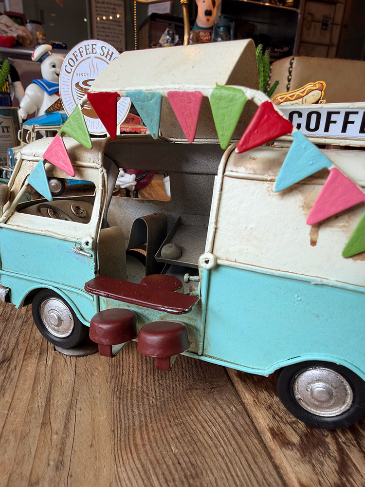 ワーゲンバス コーヒーショップ キッチンカー ブリキオブジェ （ミント