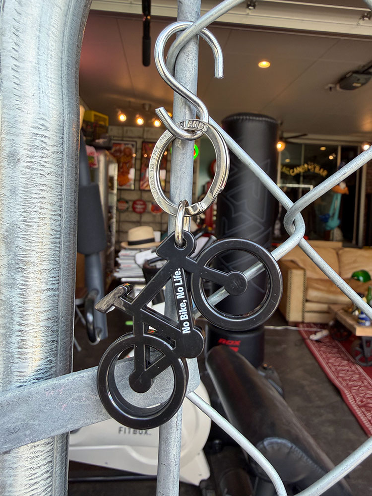 so Danish ロードバイク 自転車 リサイクル キーホルダー （ブラック