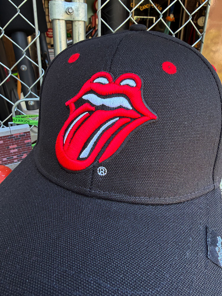 ローリングストーンズ オフィシャル キャップ （Classic Tongue） 立体