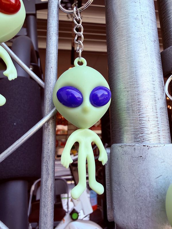 【完動品/希少】WDWエイリアンエンカウンター キーホルダー ギミック動作確認済 エイリアン キーホルダー （ブルーアイ） 単品の通販・販売 | アメリカ
