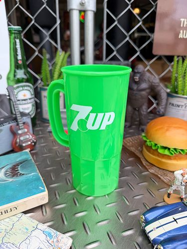 7UP��22���󥹡�USA���������ޥ���650ml���ʥ��꡼��ˡ�MADE IN U.S.A.