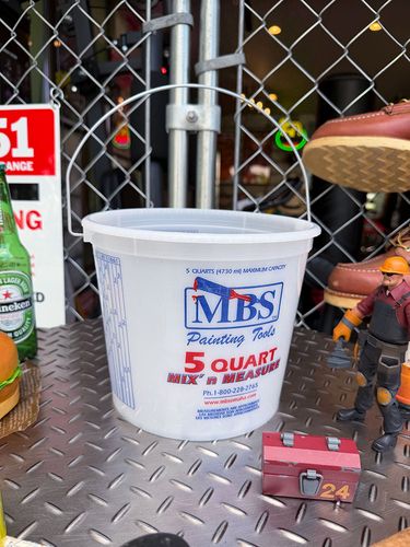 MBS Painting Tools������ꥫ�Υڥ󥭥Х��ġ���5��������/4.7L�ˡ�MADE IN U.S.A.