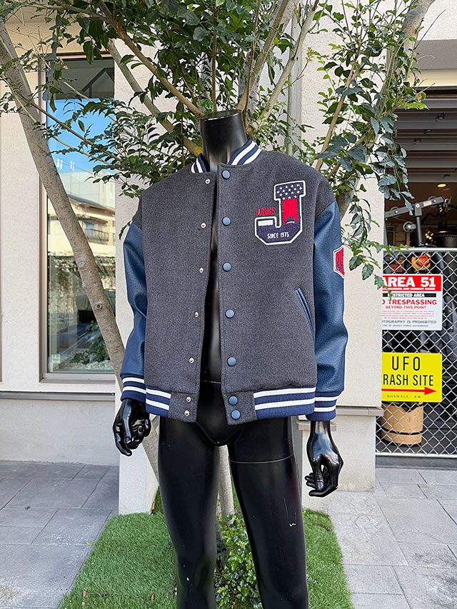 �ǲ衡���硼�������������L�������Τߤ�Ÿ������˥��å��������ե������饤���󥹡�����饸���