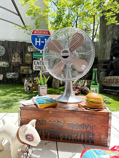 ϥ⥵ȥե󡡥ơ֥롡ʥСˡHERMOSA RETORO FAN TABLE󿶤ꡡ3ʳʥ͡졼