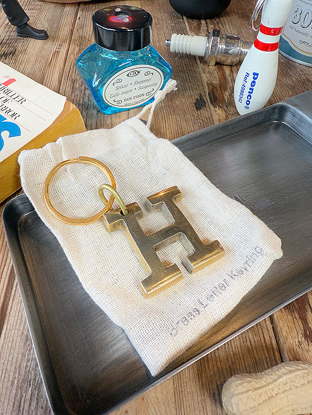 �֥饹�����˥����쥿���������ۥ��������H��