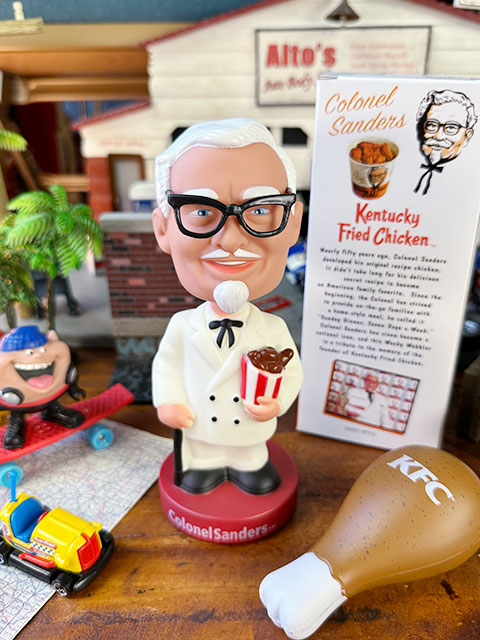 KFC�����󥿥å����ե饤�ɥ����󡡥����ͥ륵����������ܥӥ󥰥إåɡ�FUNKO