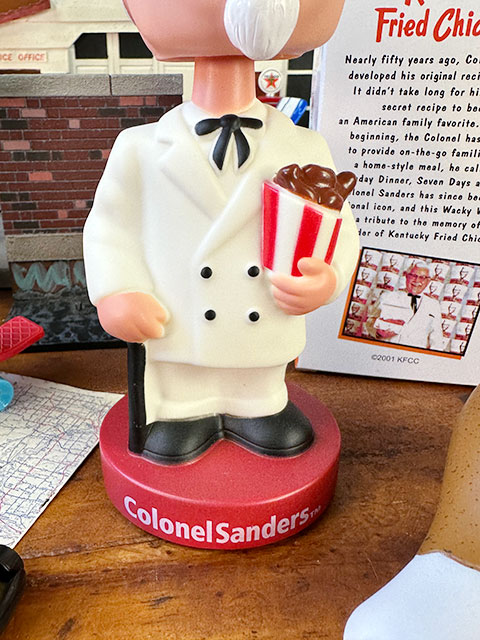 KFC�����󥿥å����ե饤�ɥ����󡡥����ͥ륵����������ܥӥ󥰥إåɡ�FUNKO