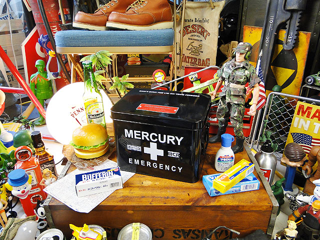 �ޡ�����꡼�����ޡ������󥷡��ܥå������ʥ֥�å���