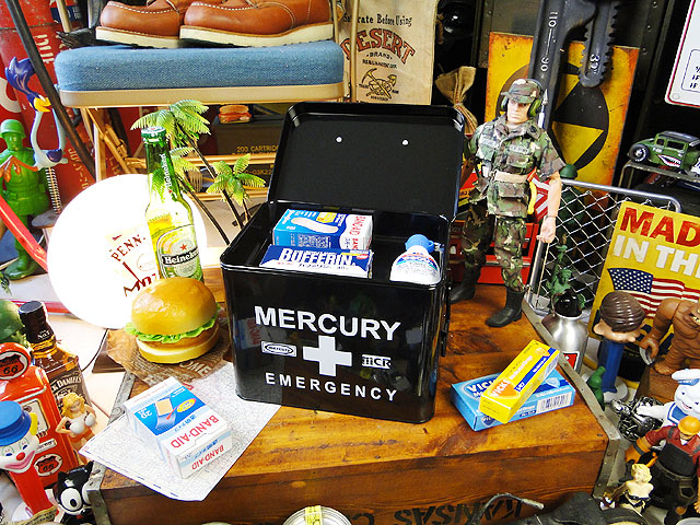 �ޡ�����꡼�����ޡ������󥷡��ܥå������ʥ֥�å���