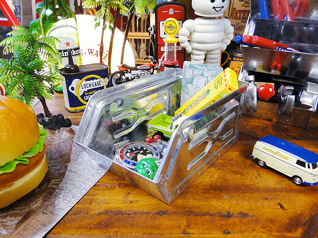 ����ȥ󡡥ѡ��ĥ��ȥå�������ƥʡ��ߥˡ��ʥ���Хʥ����ɡ�