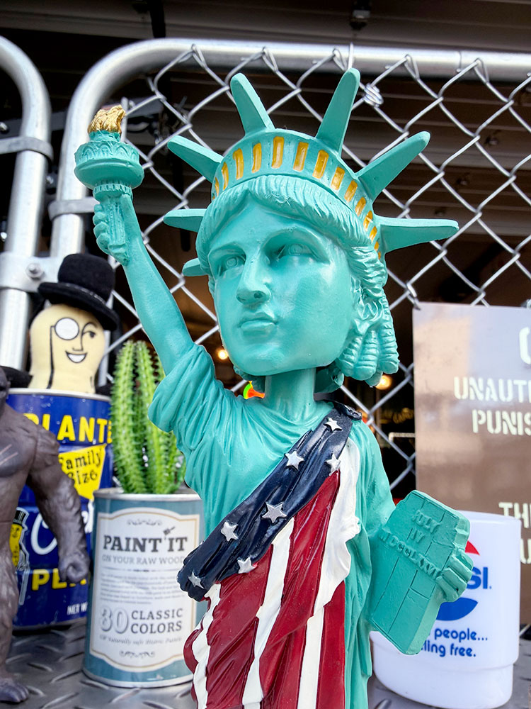 �ǥåɥ��ȥå�����ͳ�ν������ܥӥ󥰥إå�