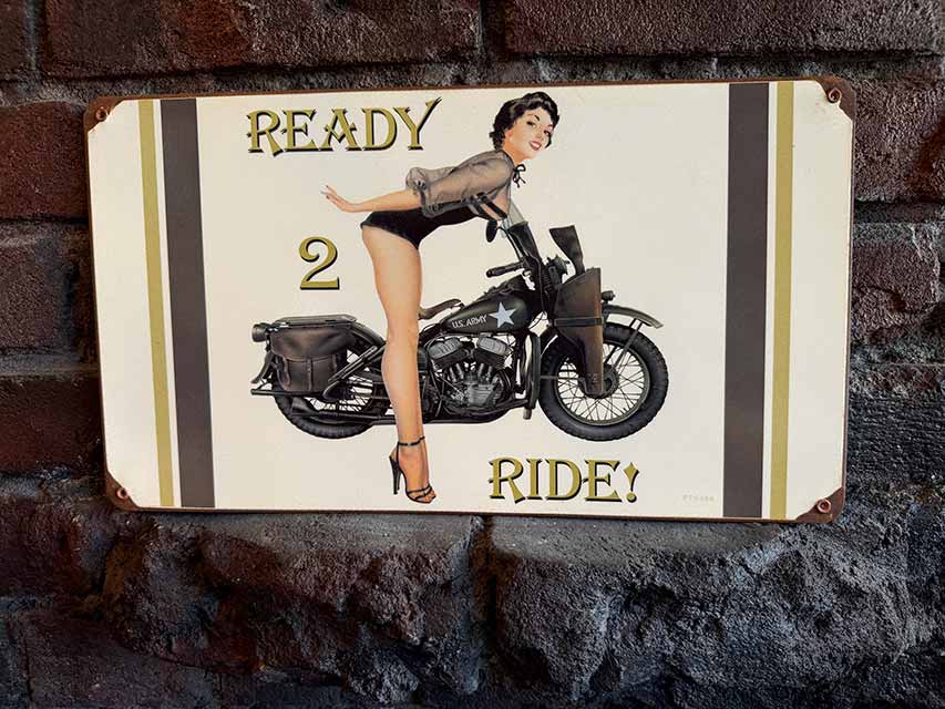ハーレーWLA × ピンナップガール ヘヴィースチールサイン 看板 MADE IN