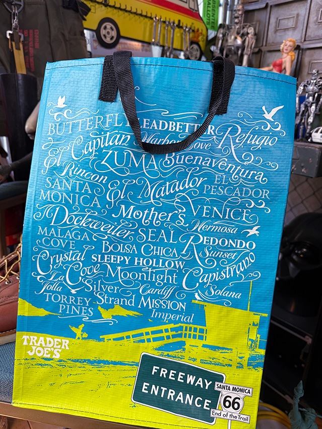 �ȥ졼�������硼���������Хå����ʥ��ܥ��ɡ�