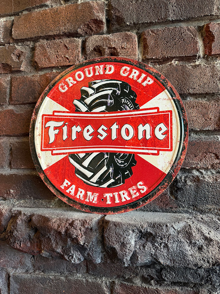 �ե��������ȥ󡡥饦��ɷ�������ܥ����ƥ��󥵥��󡡡�FARM TIRES�ˡ��֥ꥭ����