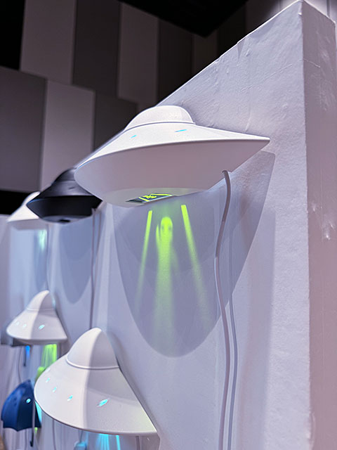 ����ͤ��轱����UFO����������饤�ȡ�LED���ʥۥ磻�ȡˡ�ñ��