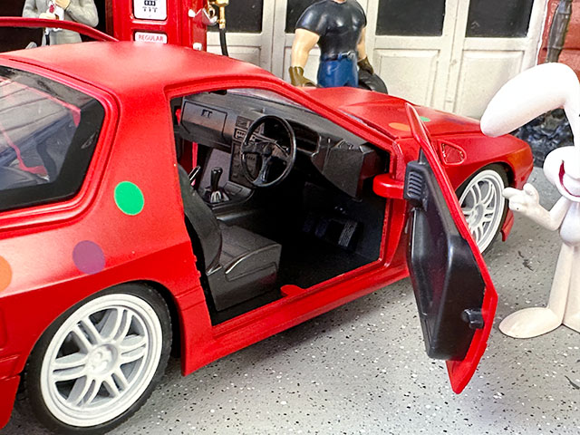 Jada���ȥ�å�����ӥåȡ�1985ǯ���ޥĥ���RX-7���������㥹�ȥߥ˥�����1/24�������롡�ʥե����奢�դ��ˡ����ͥ��ߥ륺��TRIX���ȥ�å���