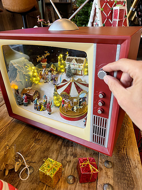 ���ꥹ�ޥ�����ȥ�TV���ߥ塼������ޥ����󡡡�LED�饤�ȡ��ߥ塼���å�9�ʵ�ǽ�դ���