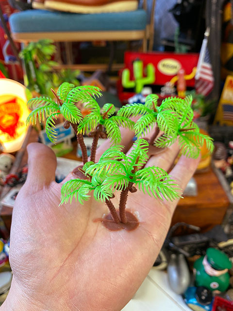 �����Υ䥷���ڡ����֥�������S������3�ܥ��åȡ�