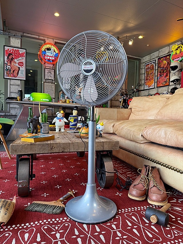 ϥ⥵ȥե󡡥եʥСˡHERMOSA RETORO FAN FLOOR󿶤ꡡ3ʳʥ͡졼