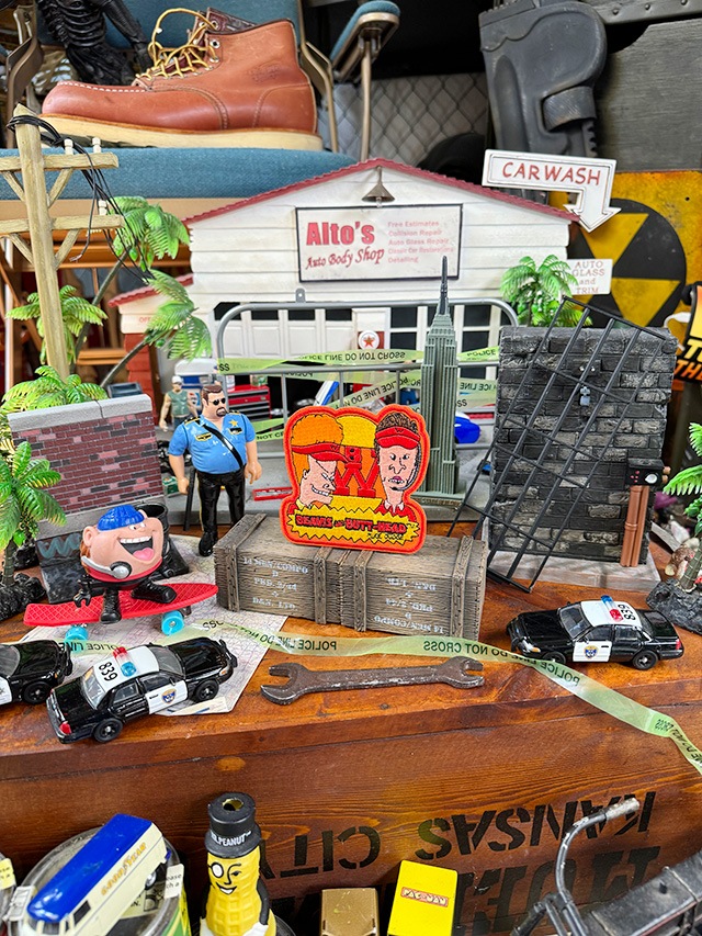 �ӡ��Х����Хåȥإåɡ����ե�����롡������ơ�������åڥ󡡡ʥС���������åס� MTV