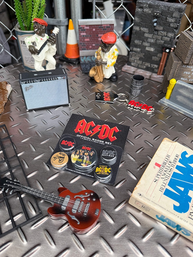 AC/DC�����ե�����롡�̥Хå�����5�ĥ��åȡˡ��������å�