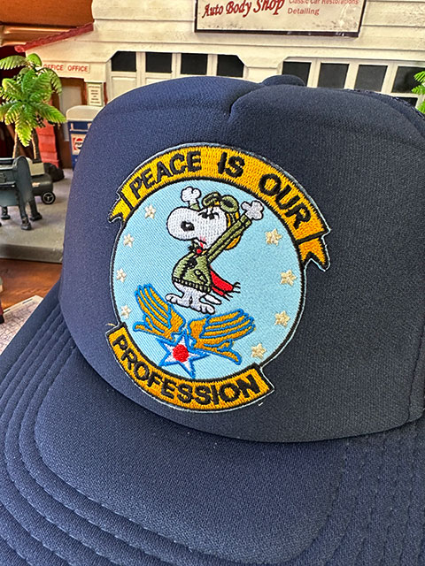 �ե饤�󥰥��������ߥ꥿�꡼���̡��ԡ�����å��奭��åס���PEACE IS OUR PROFESSION�ˡ�˹�ҿ���ͥ��ӡ�