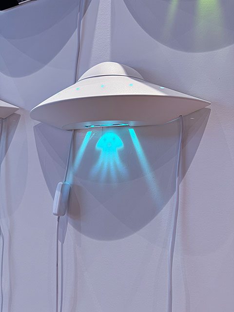 ����ͤ��轱����UFO����������饤�ȡ�LED���ʥۥ磻��/�ޡ������/�����͡ˡ�ñ��