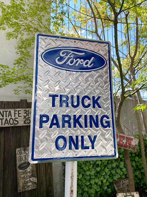 FORD パーキング看板 フォードトラック 専用駐車場 パーキングサイン （鉄板柄）の通販