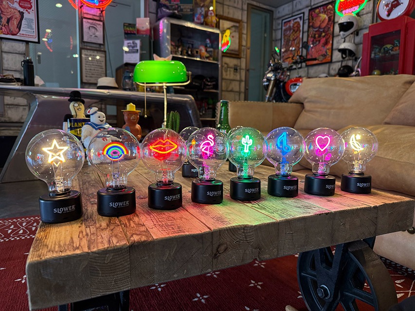 LED���Х�֥饤�ȡ��ʥ֥롼�Ρ��ȡˡ�ñ�����ӡ�USB�Ÿ���ξ���б�