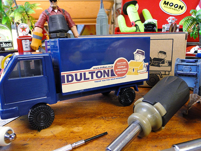 ����ȥ󡡥ȥ�å����ɥ饤�С����åȡ��ʥǥ�Х꡼��