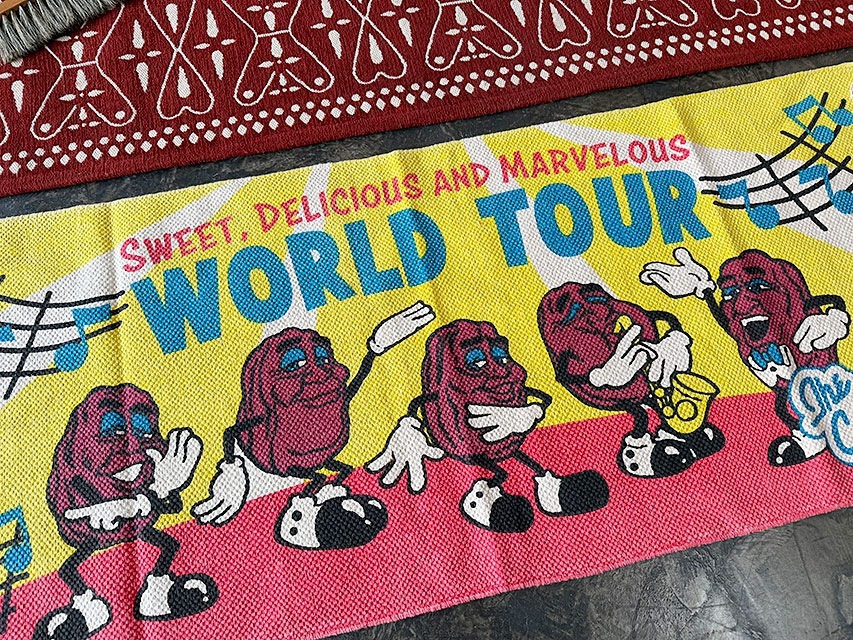 ����ե���˥��졼���󡡥��åȥ�ޥåȡ�120cm�����󥰥���������WORLD TOUR��