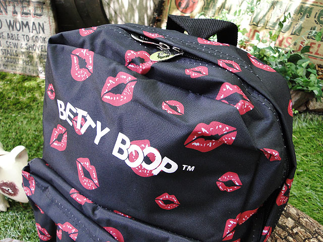 �٥ƥ����֡��ס��Хå��ѥå����ʥ֥�å���