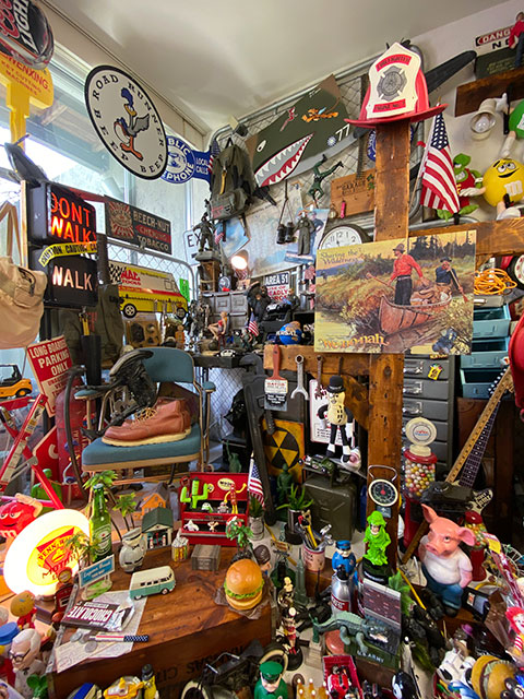 Υʥ̡֥ꥭġSharing the Wilderness