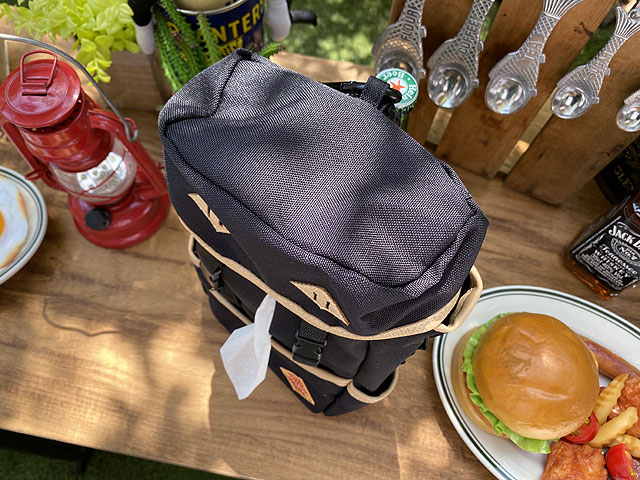 �Хå��ѥå����ƥ��å��奫�С�